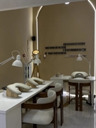 ladies salon opportunity al - 1