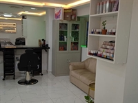 established ladies beauty salon - 2