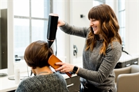 premium ladies salon downtown - 1