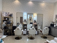 established beauty salon for - 1