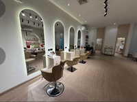 vip ladies salon for - 1