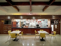 ready-to-operate restaurant al quoz - 1