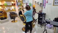 fully equipped ladies salon - 2