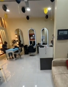 reduced price ladies salon - 3