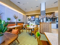 fully operational café restaurant - 3