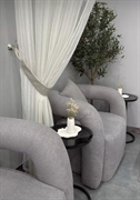 premium ladies salon opportunity - 1