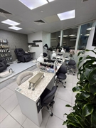 ladies beauty salon for - 2