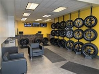 established tyre service center - 1