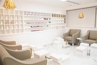 women's salon - 1