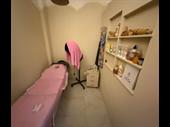 premium ladies beauty salon